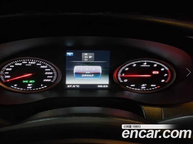 Mercedes-Benz GLC-Class 2019 — photo 8