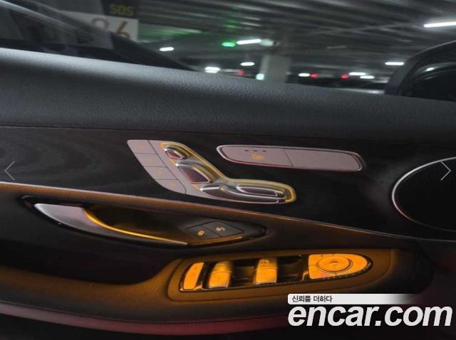 Mercedes-Benz GLC-Class 2019 — photo 16