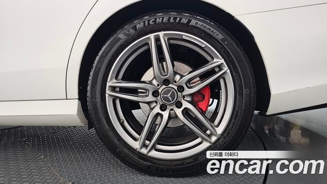 Mercedes-Benz E-Class 2019 — photo 7