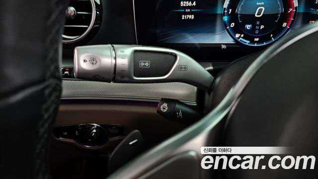 Mercedes-Benz E-Class 2019 — photo 28