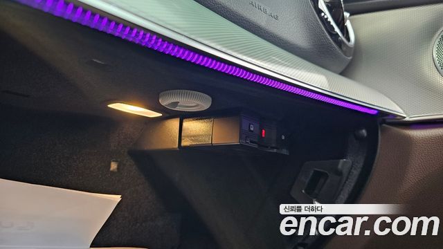 Mercedes-Benz E-Class 2019 — photo 34