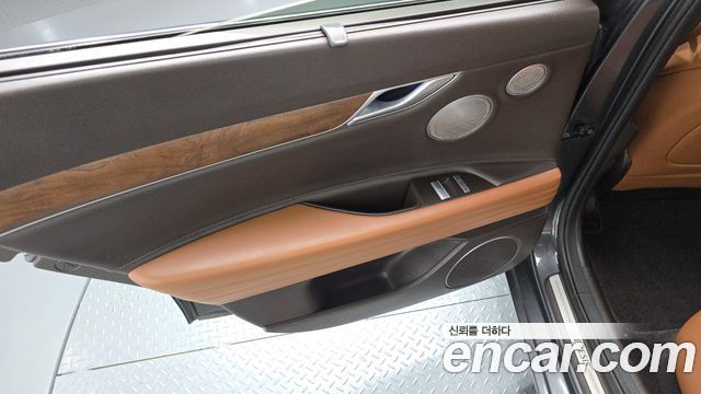 Genesis G80 2021 — photo 15