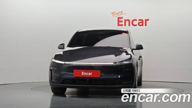 Tesla Model Y 2026 — photo 3