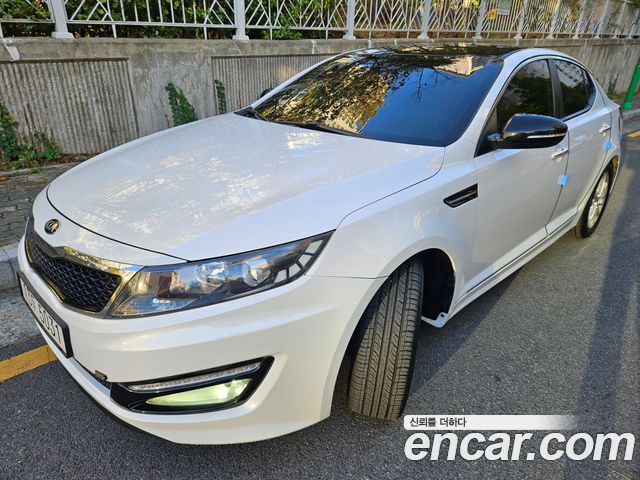 Kia K5 2012 — photo 2