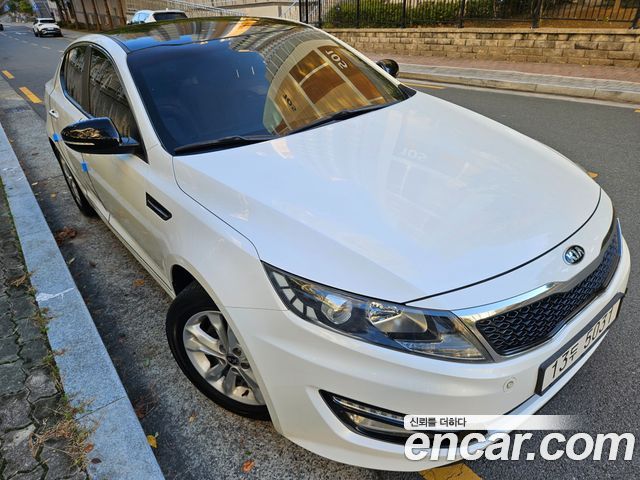 Kia K5 2012 — photo 7