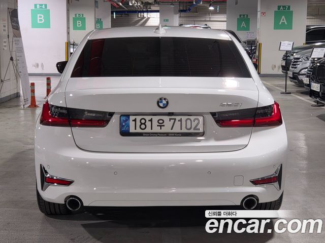 BMW 3-Series 2021 — photo 3