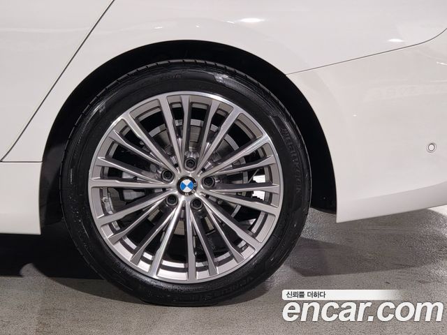 BMW 3-Series 2021 — photo 5