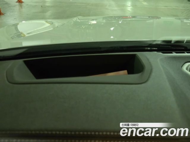 BMW 3-Series 2021 — photo 16