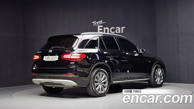 Mercedes-Benz GLC-Class 2019 — photo 2