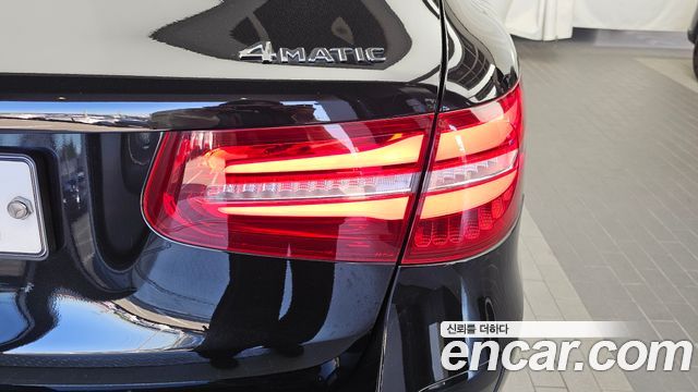 Mercedes-Benz GLC-Class 2019 — photo 9