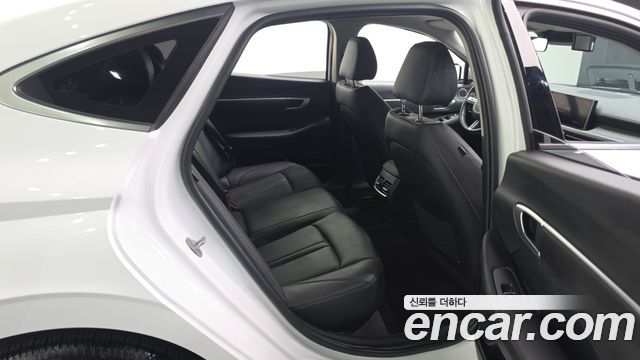 Hyundai Sonata 2024 — photo 17