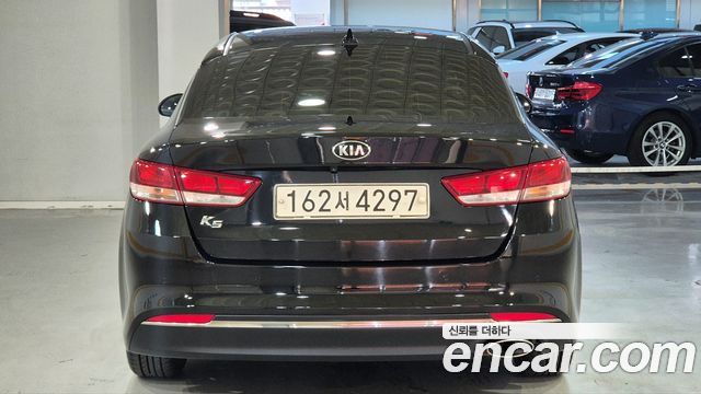 Kia K5 2017 — photo 5