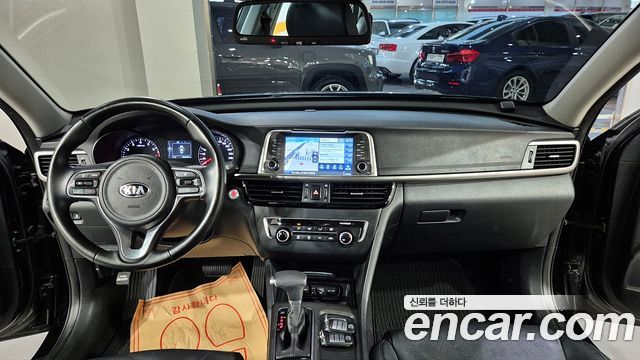 Kia K5 2017 — photo 7