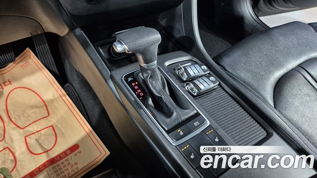 Kia K5 2017 — photo 11