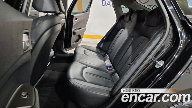 Kia K5 2017 — photo 13
