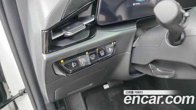 Kia Niro 2024 — photo 25