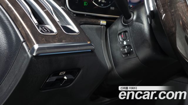 Mercedes-Benz S-Class 2023 — photo 21