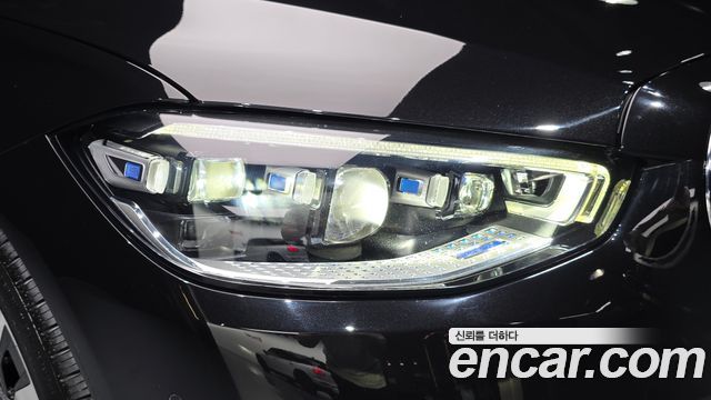Mercedes-Benz S-Class 2023 — photo 8
