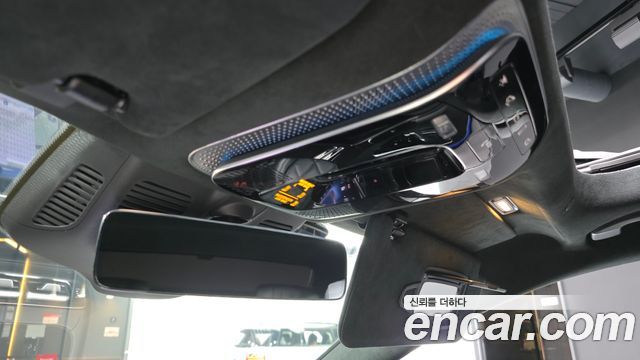 Mercedes-Benz S-Class 2023 — photo 31