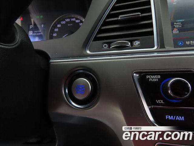 Hyundai Sonata 2017 — photo 17