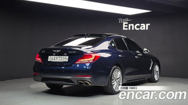 Genesis G70 2019 — photo 2