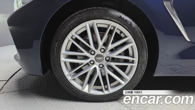 Genesis G70 2019 — photo 5
