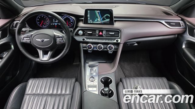 Genesis G70 2019 — photo 10