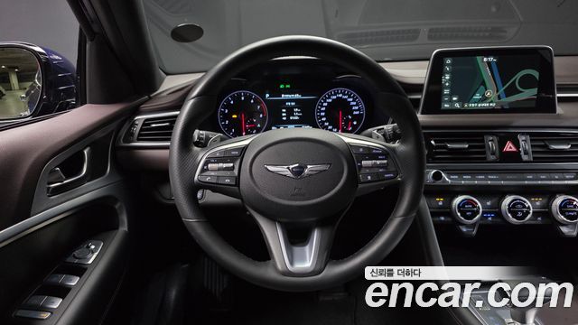 Genesis G70 2019 — photo 19