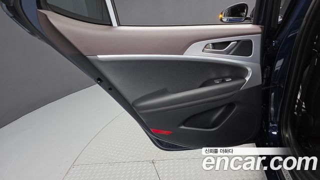 Genesis G70 2019 — photo 15