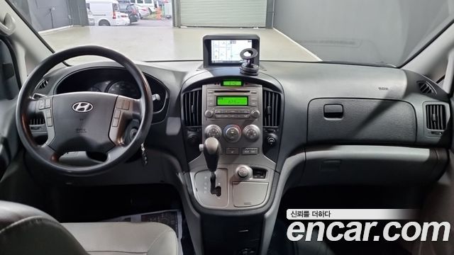 Hyundai Starex 2015 — photo 5