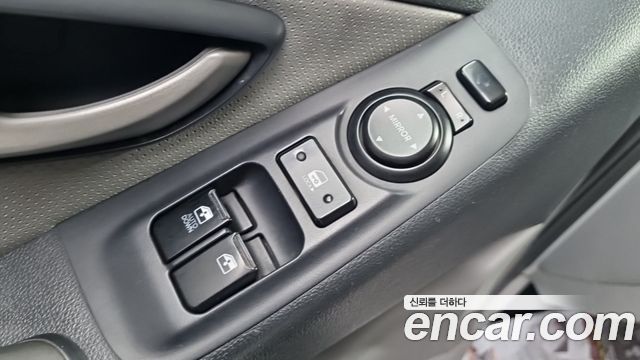 Hyundai Starex 2015 — photo 15