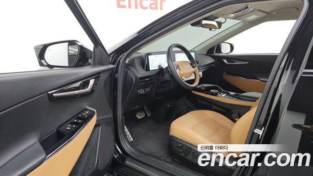 Kia EV6 2023 — photo 13