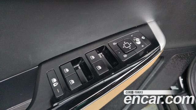 Kia EV6 2023 — photo 23