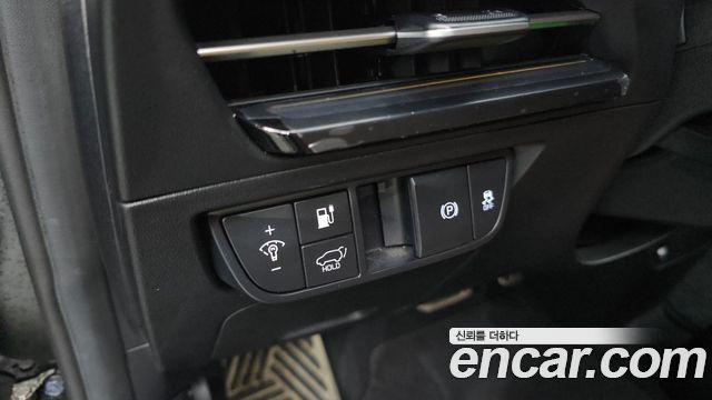 Kia EV6 2023 — photo 24