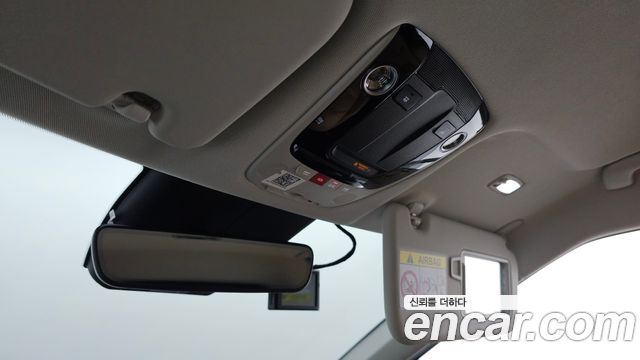 Kia EV6 2023 — photo 25