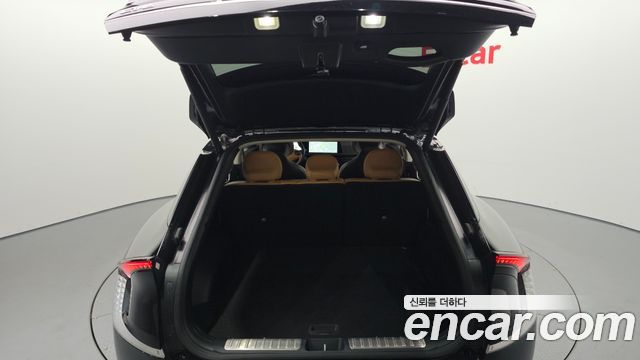 Kia EV6 2023 — photo 26