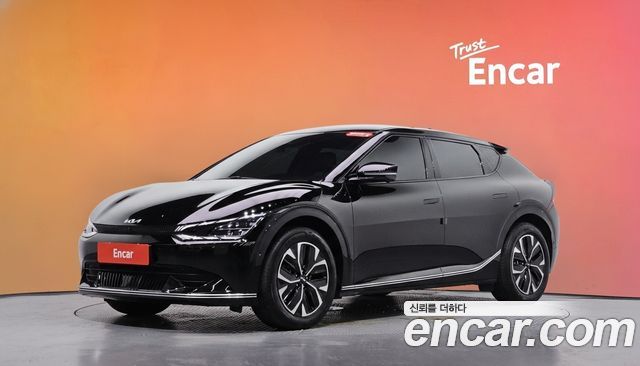Kia EV6 2023 — photo 1