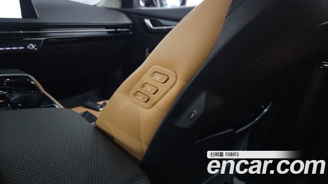 Kia EV6 2023 — photo 29