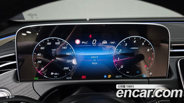 Mercedes-Benz E-Class 2026 — photo 11