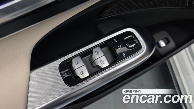 Mercedes-Benz E-Class 2026 — photo 27