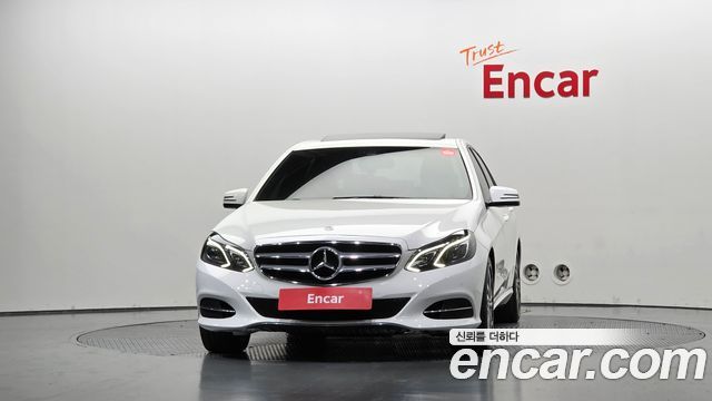 Mercedes-Benz E-Class 2016 — photo 3