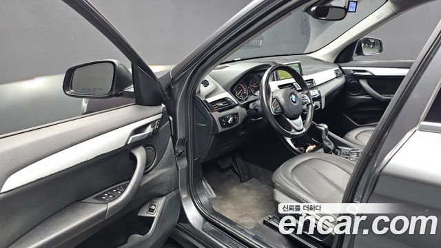 BMW X1 2016 — photo 10