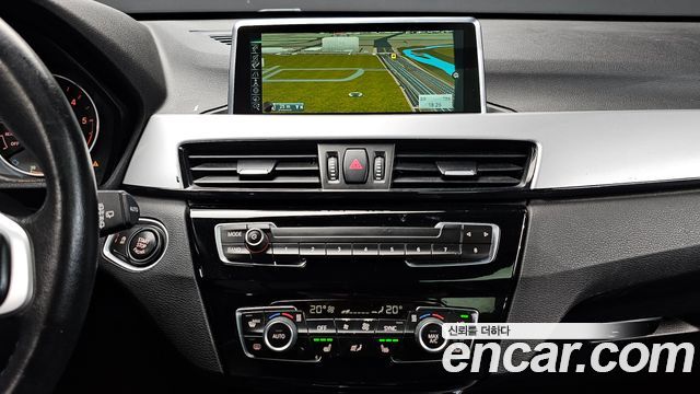 BMW X1 2016 — photo 14