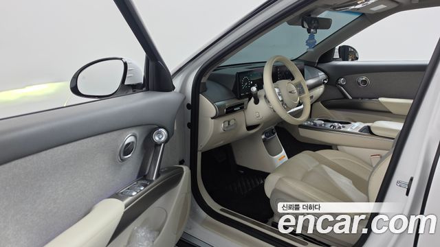 Genesis GV60 2022 — photo 13