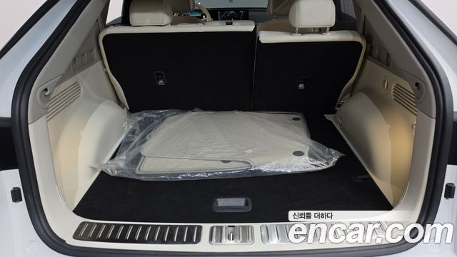Genesis GV60 2022 — photo 26