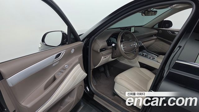 Genesis GV80 2023 — photo 13