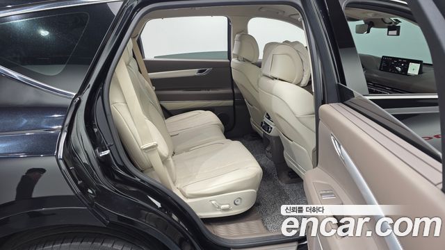 Genesis GV80 2023 — photo 18