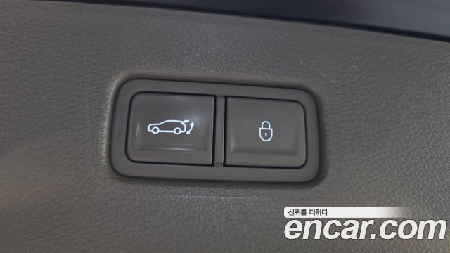 Genesis GV80 2023 — photo 22
