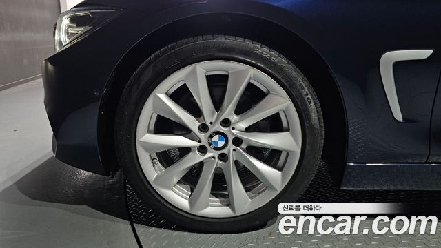 BMW 4-Series 2020 — photo 5