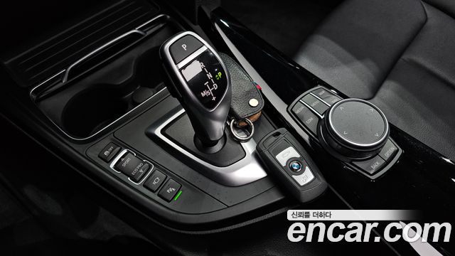 BMW 4-Series 2020 — photo 12